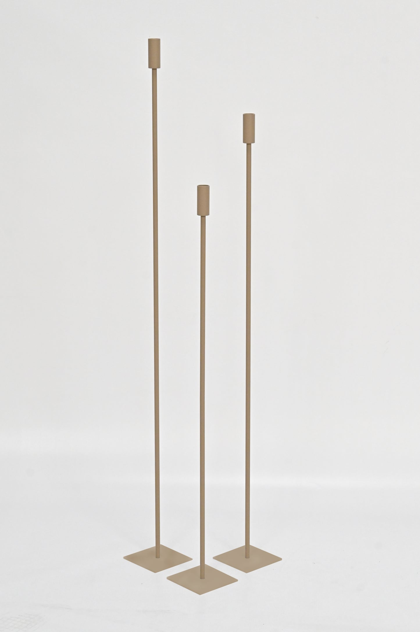 SMILLA Bodenkerzenständer